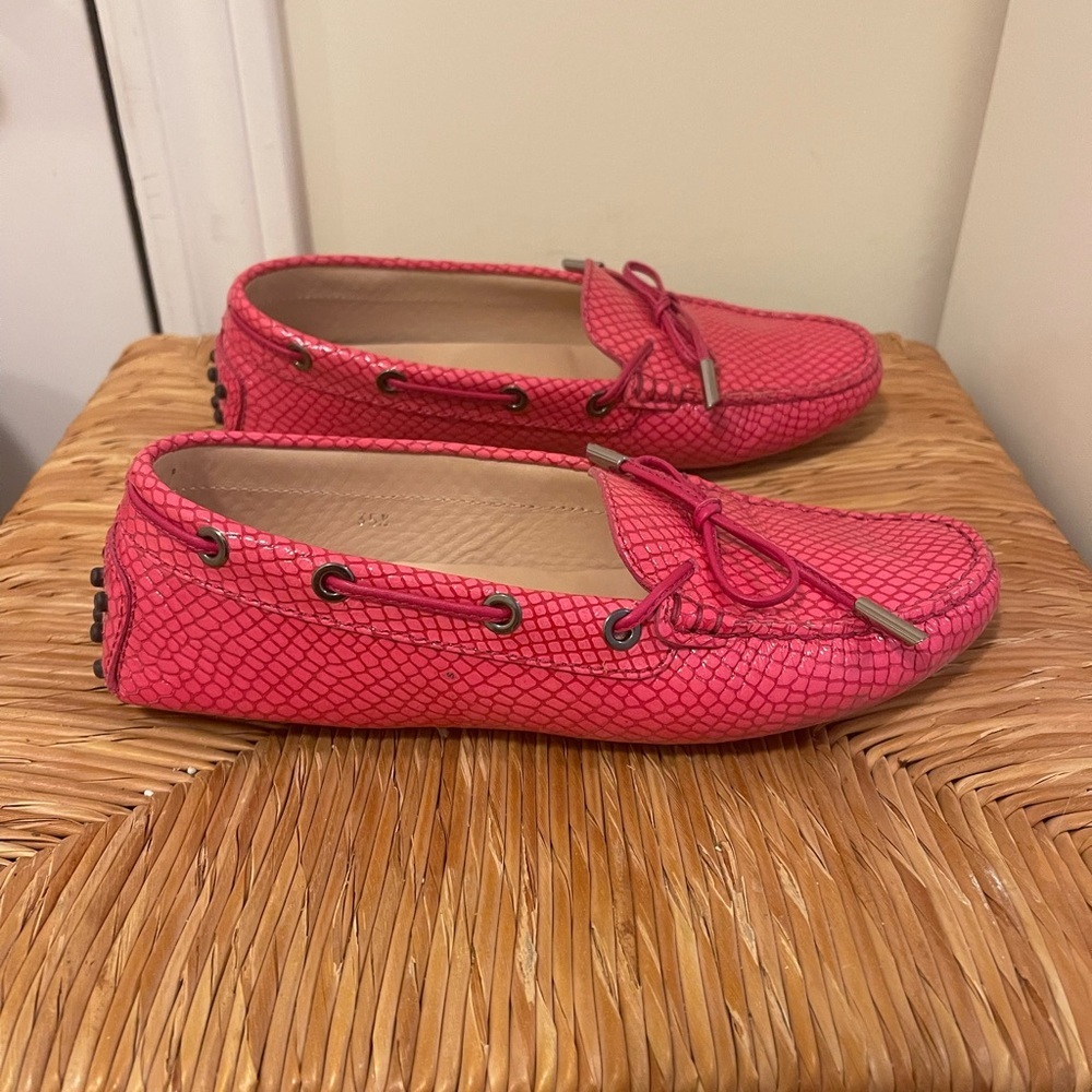 Tod's Pink Leather Flats Moccasin Style Size 35.5 - Picture 2 of 5